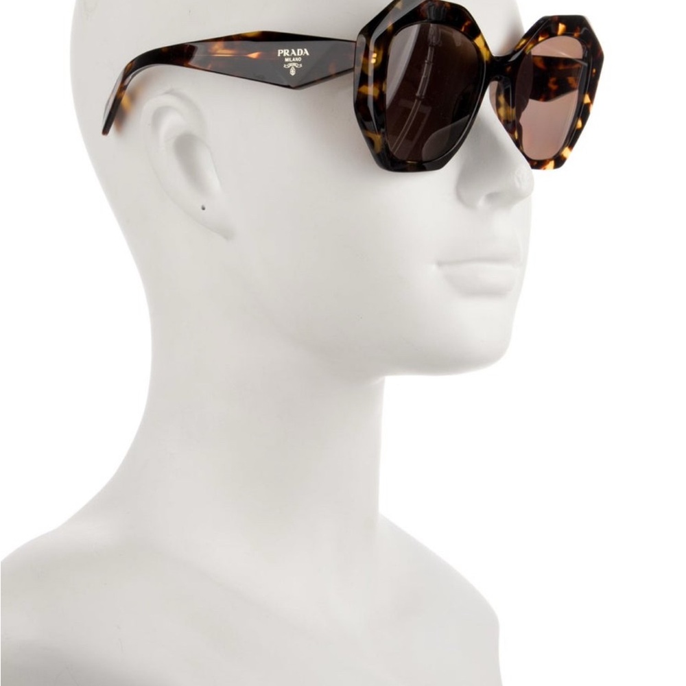 Prada Brown Oversized Glasses - Picture 2 of 12